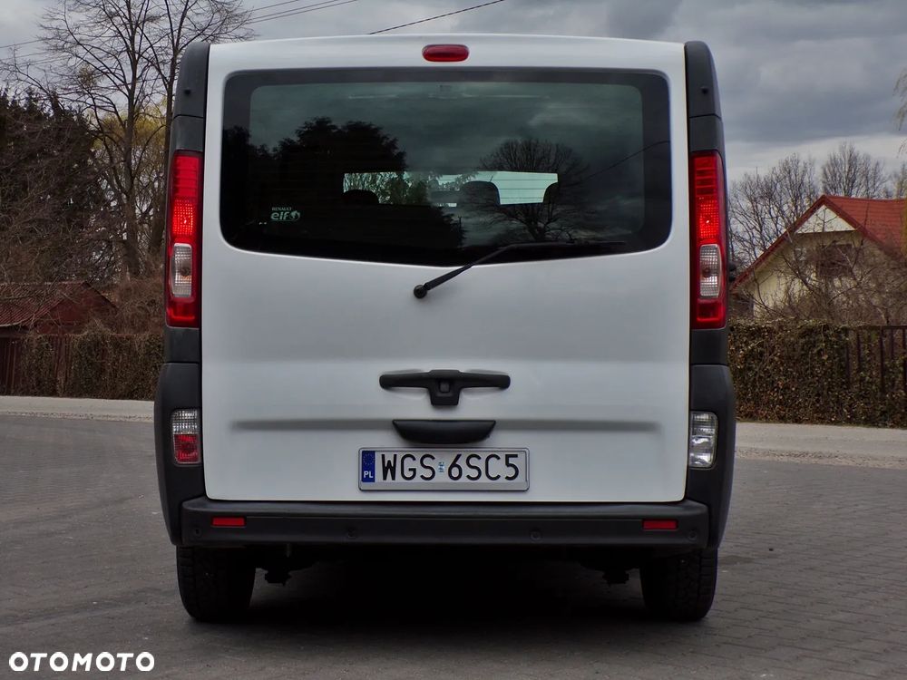 Renault TRAFIC - 10
