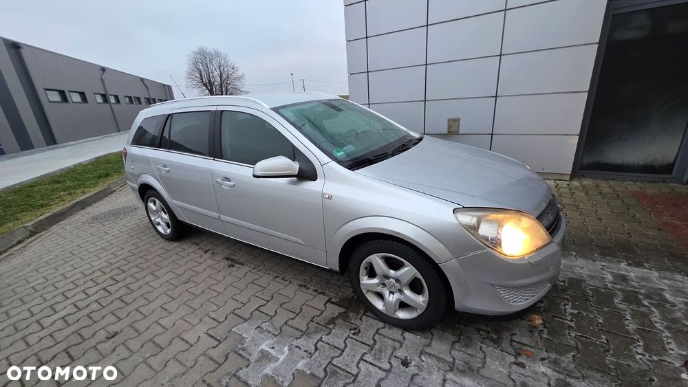 Opel Astra 1.7 CDTI DPF Color Edition - 34