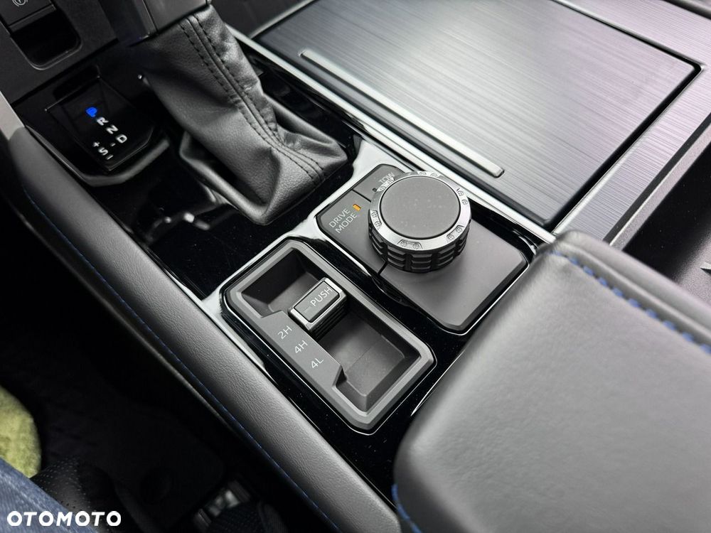 Toyota Tundra - 33