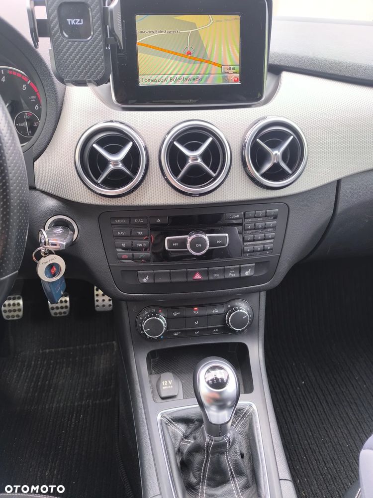 Mercedes-Benz Klasa B 180 CDI (BlueEFFICIENCY) - 11