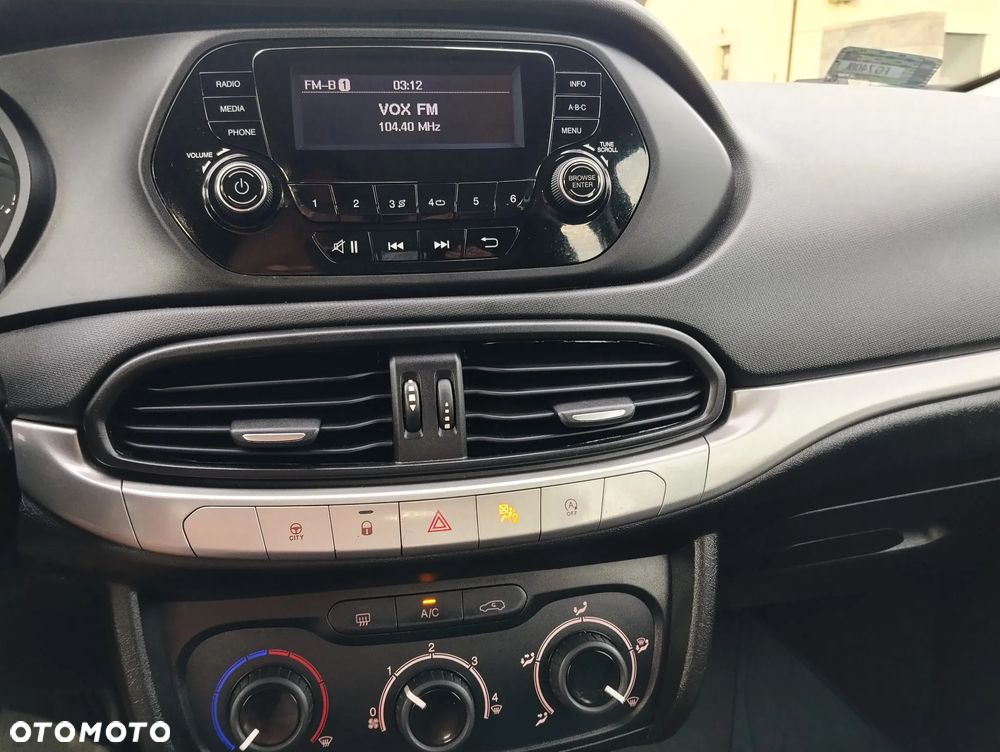 Fiat Tipo - 16