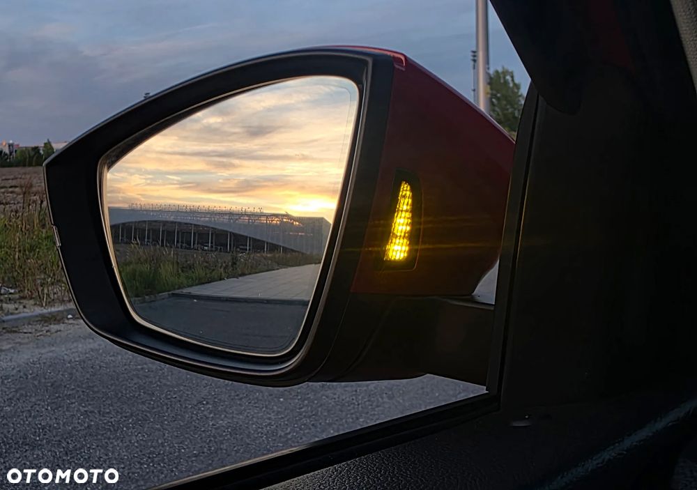 Skoda Karoq 1.0 TSI GPF 4x2 Ambition - 33