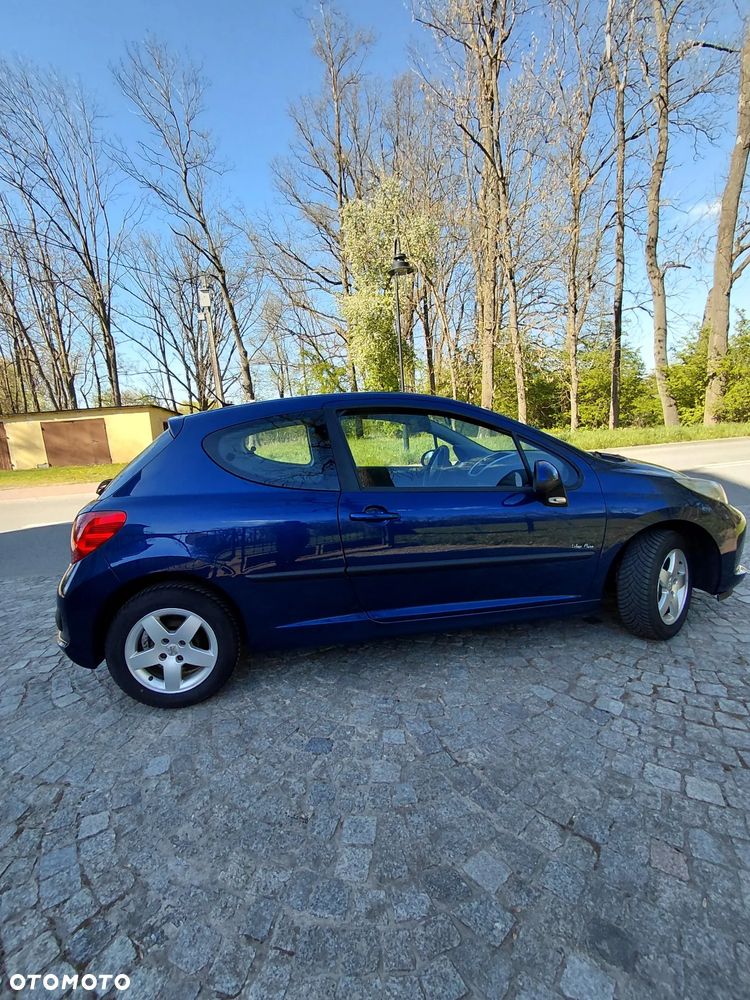 Peugeot 207 1.4 Trendy - 23