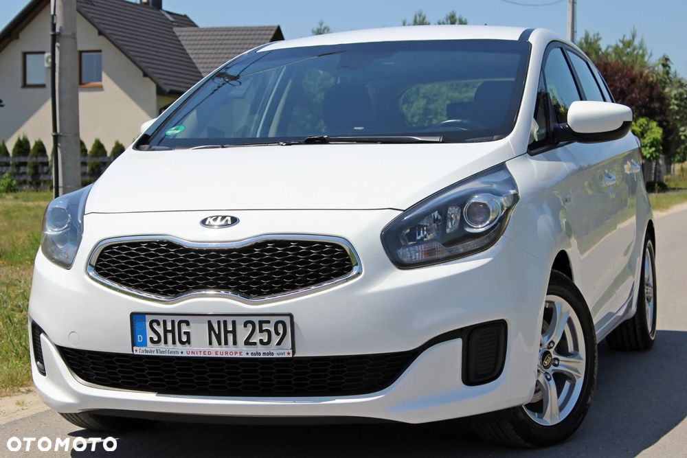 Kia Carens 1.7 CRDi 115 Dream Team Edition - 11