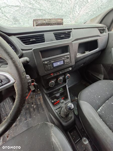 Renault Express - 10