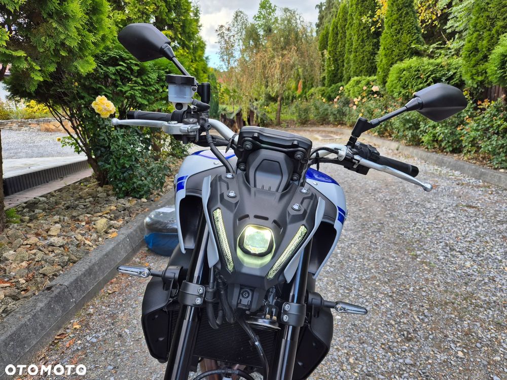 Yamaha MT - 18