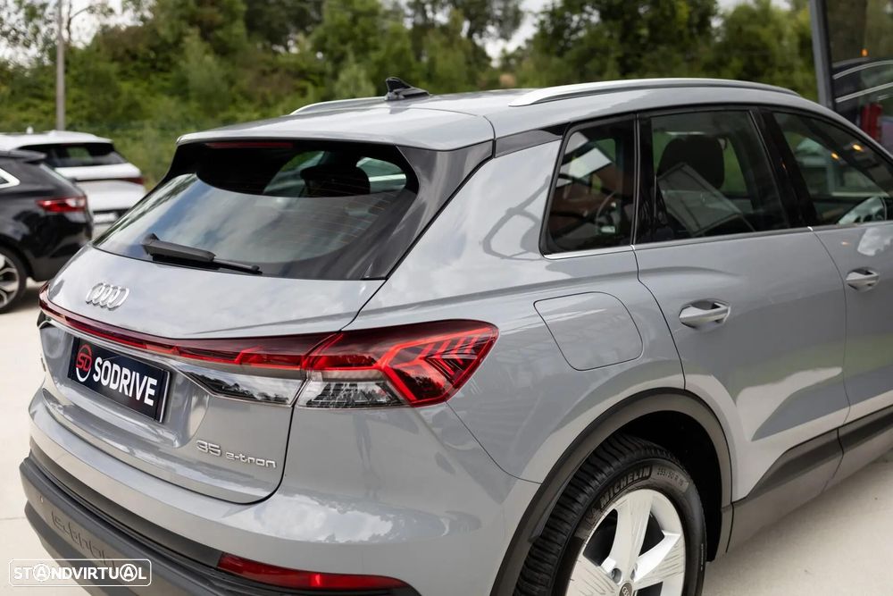 Audi Q4 e-tron 35 - 33