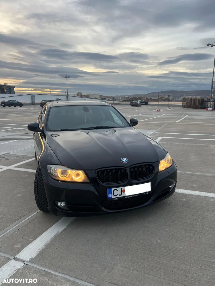 BMW Seria 3 320d Aut. - 6