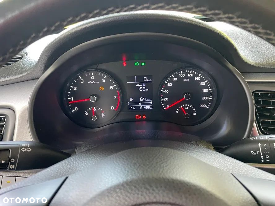 Kia Rio 1.2 L - 18
