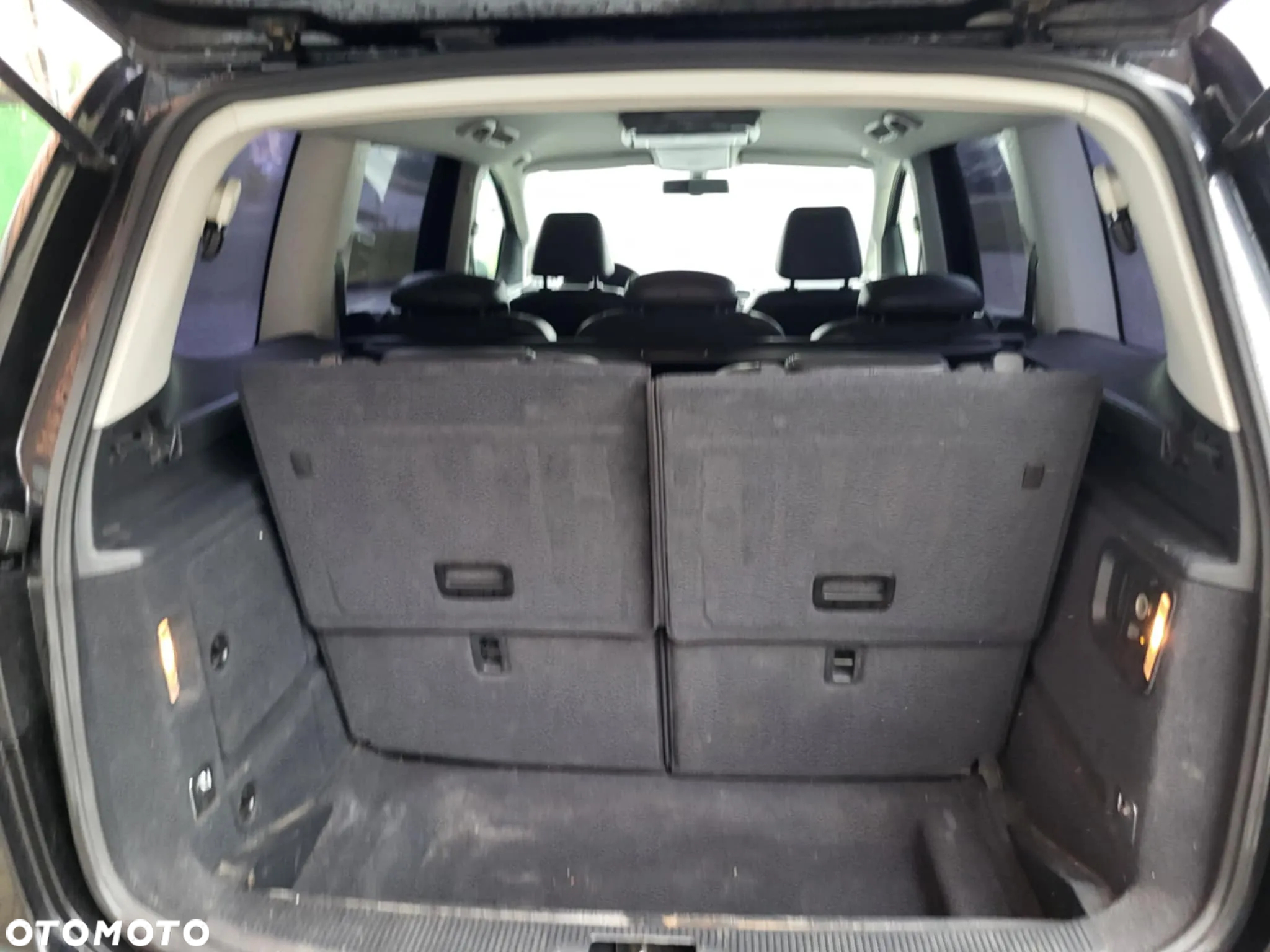 Volkswagen Sharan 2.0 TDI Highline DSG - 11