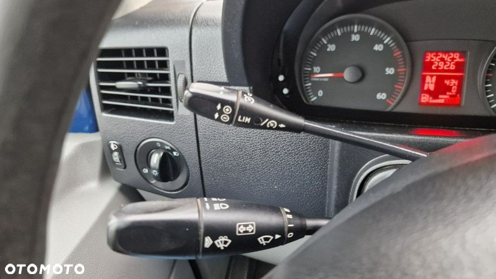 Volkswagen Crafter - 12