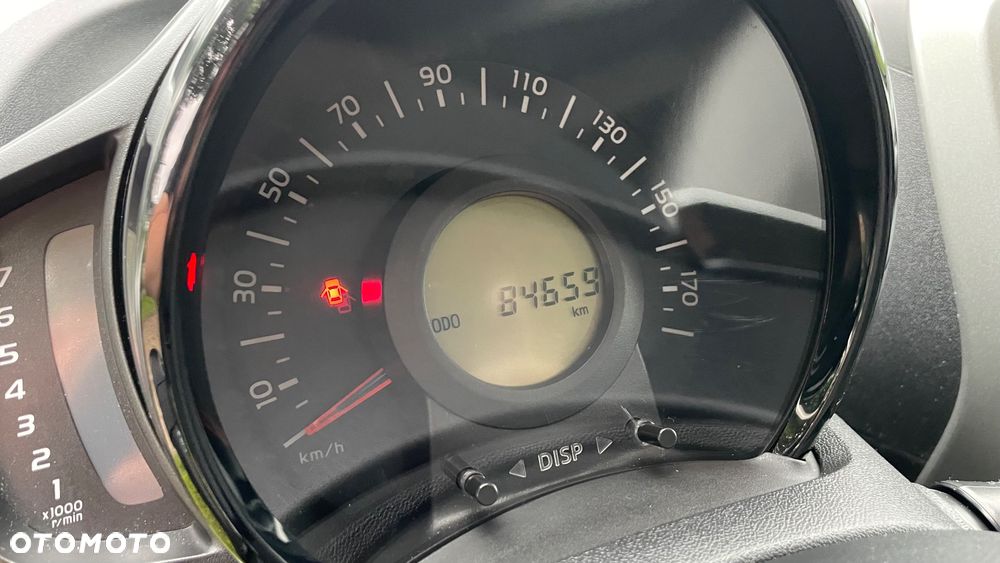 Toyota Aygo x-play - 12