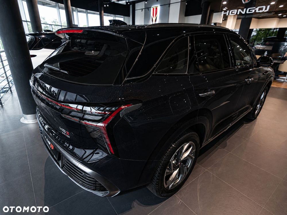Hongqi HS3 - 3