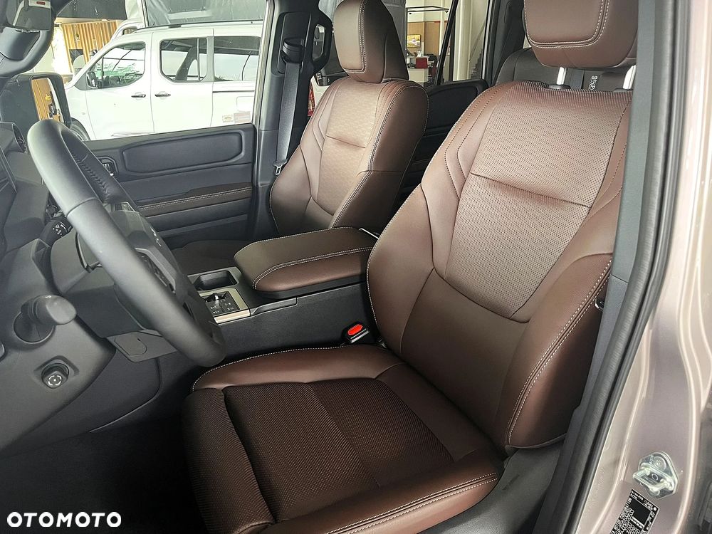 Toyota Land Cruiser LC 2.8 D-4D mHEV Executive - 11