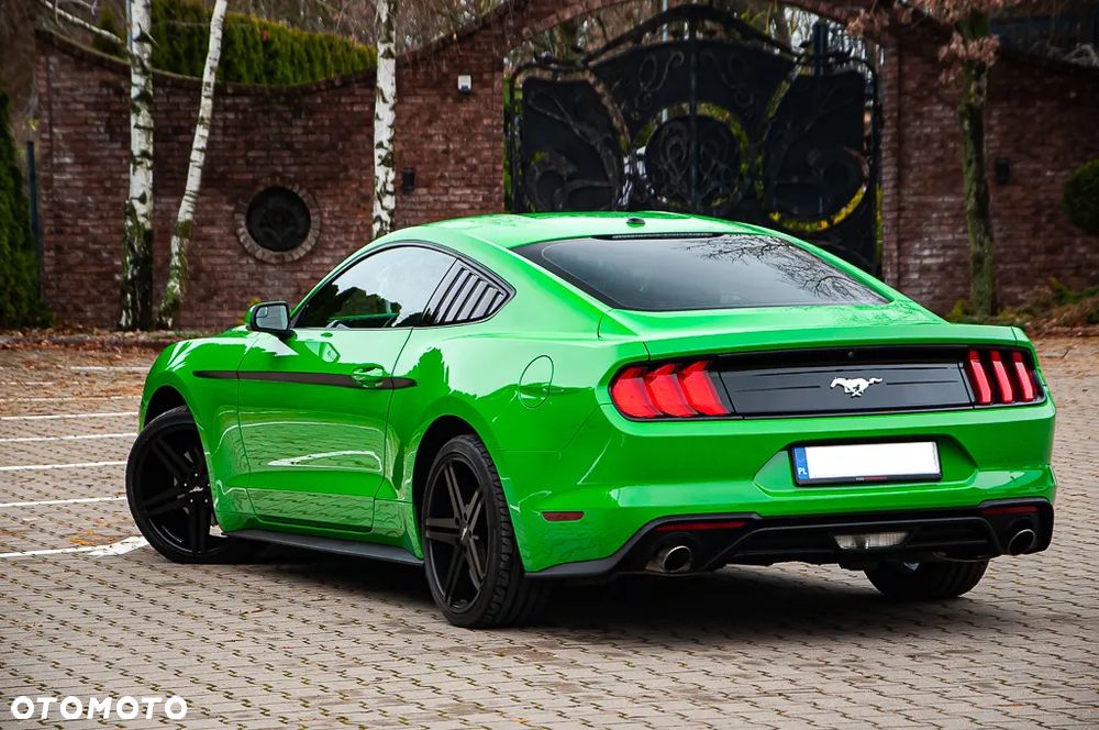 Ford Mustang - 15