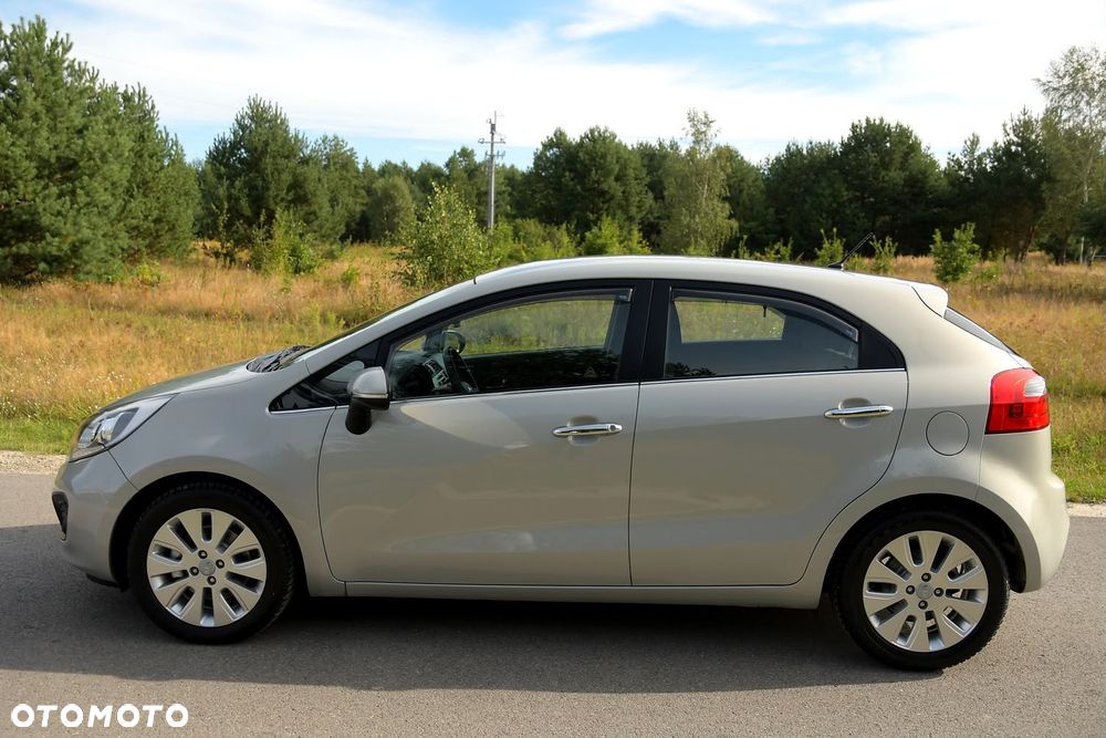 Kia Rio - 18