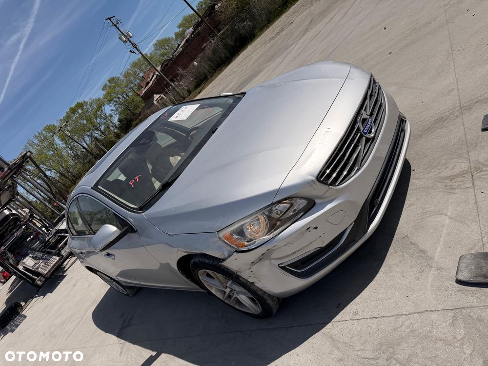 Volvo S60 - 8