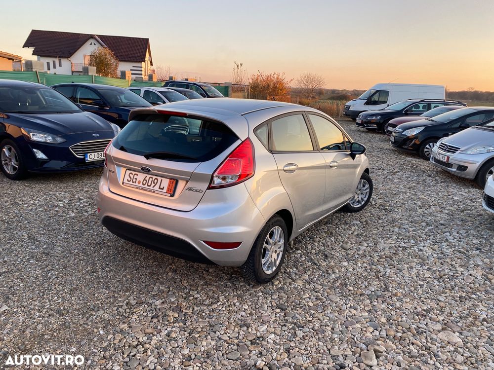 Ford Fiesta 1.6 TDCI Champions Edition - 12