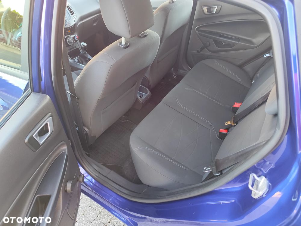Ford Fiesta 1.25 Ambiente EU5 - 17