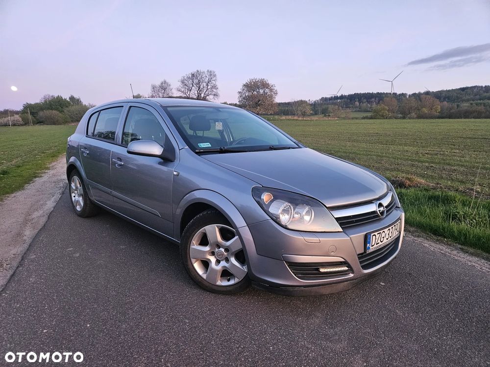 Opel Astra 1.7 CDTI Enjoy - 1