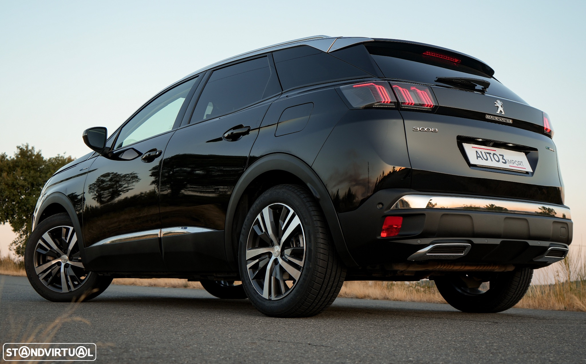 Peugeot 3008 1.6 Hybrid4 Allure e-EAT8 - 2