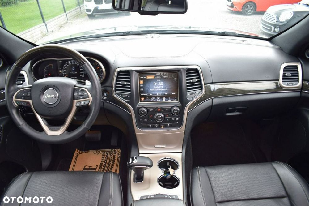 Jeep Grand Cherokee - 9
