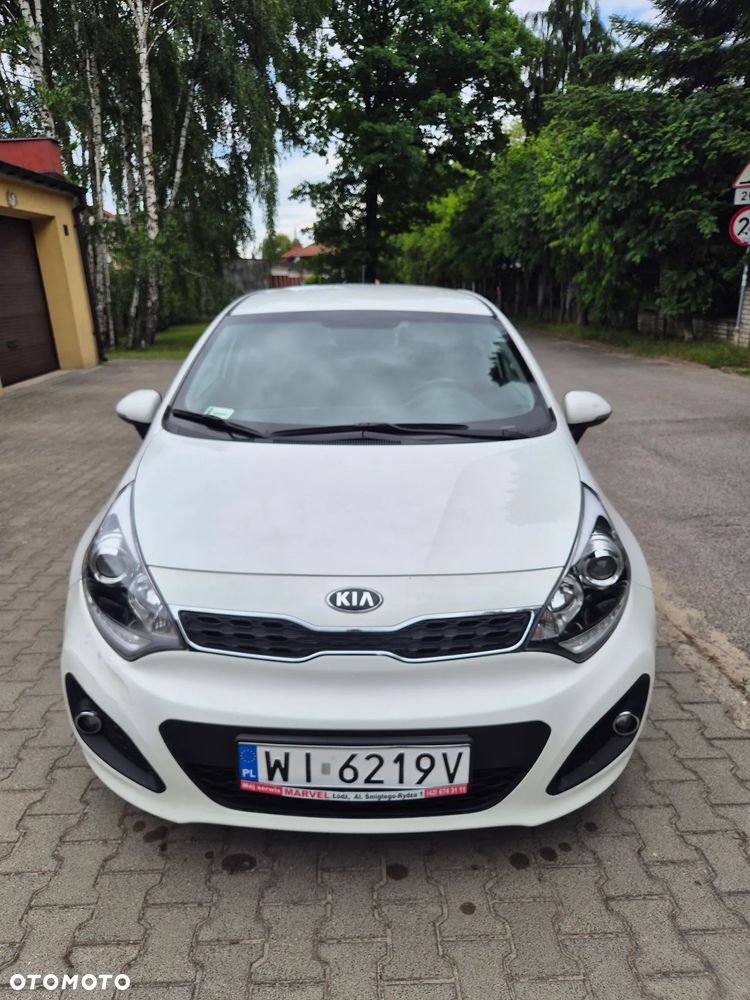 Kia Rio 1.2 XL - 2
