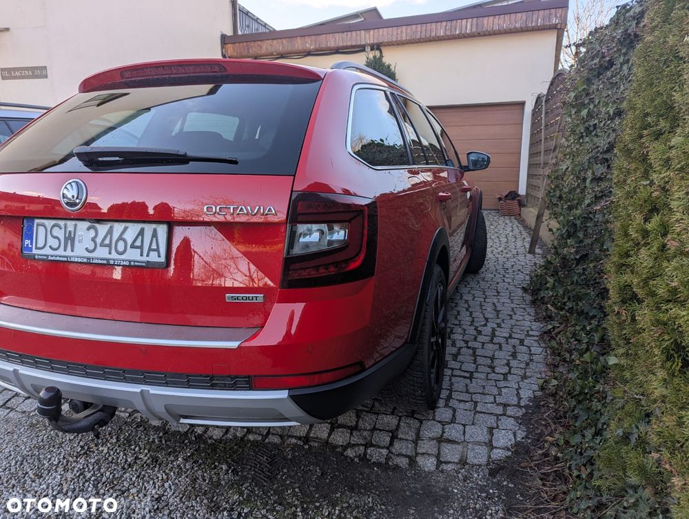 Skoda Octavia 2.0 TDI 4x4 DSG Scout - 5