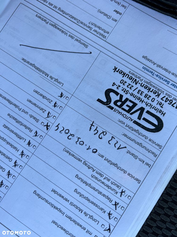 Volkswagen Golf 1.6 TDI BlueMotion Technology Trendline - 24