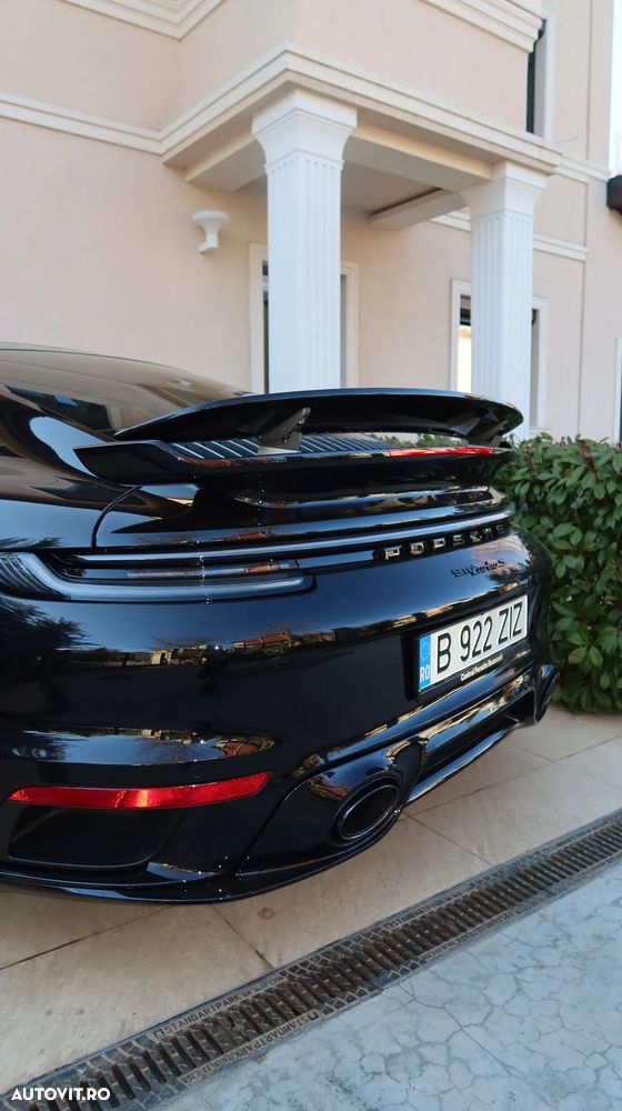 Porsche 911-TURBO-S - 18
