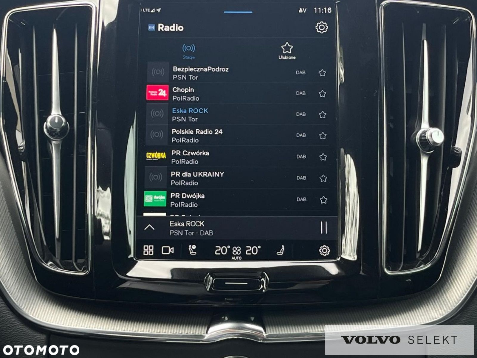 Volvo XC 60 - 32