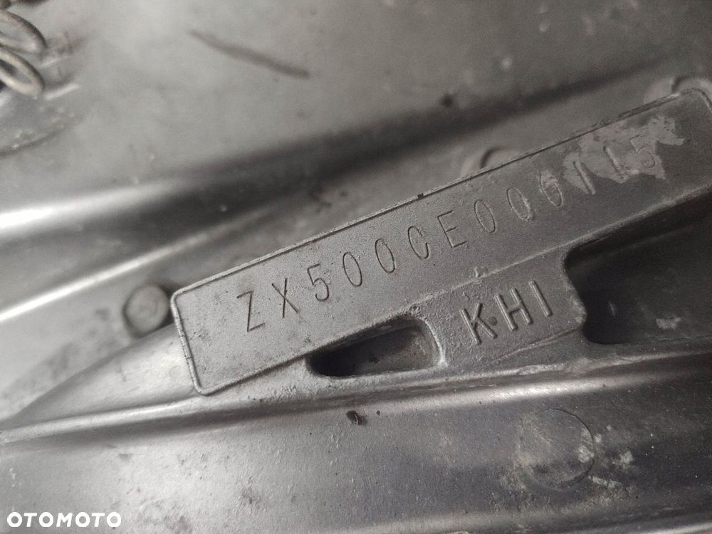 EU SILNIK SŁUPEK KAWASAKI ZZR600 ZZR 600 ZX500 ZX 500 - 6
