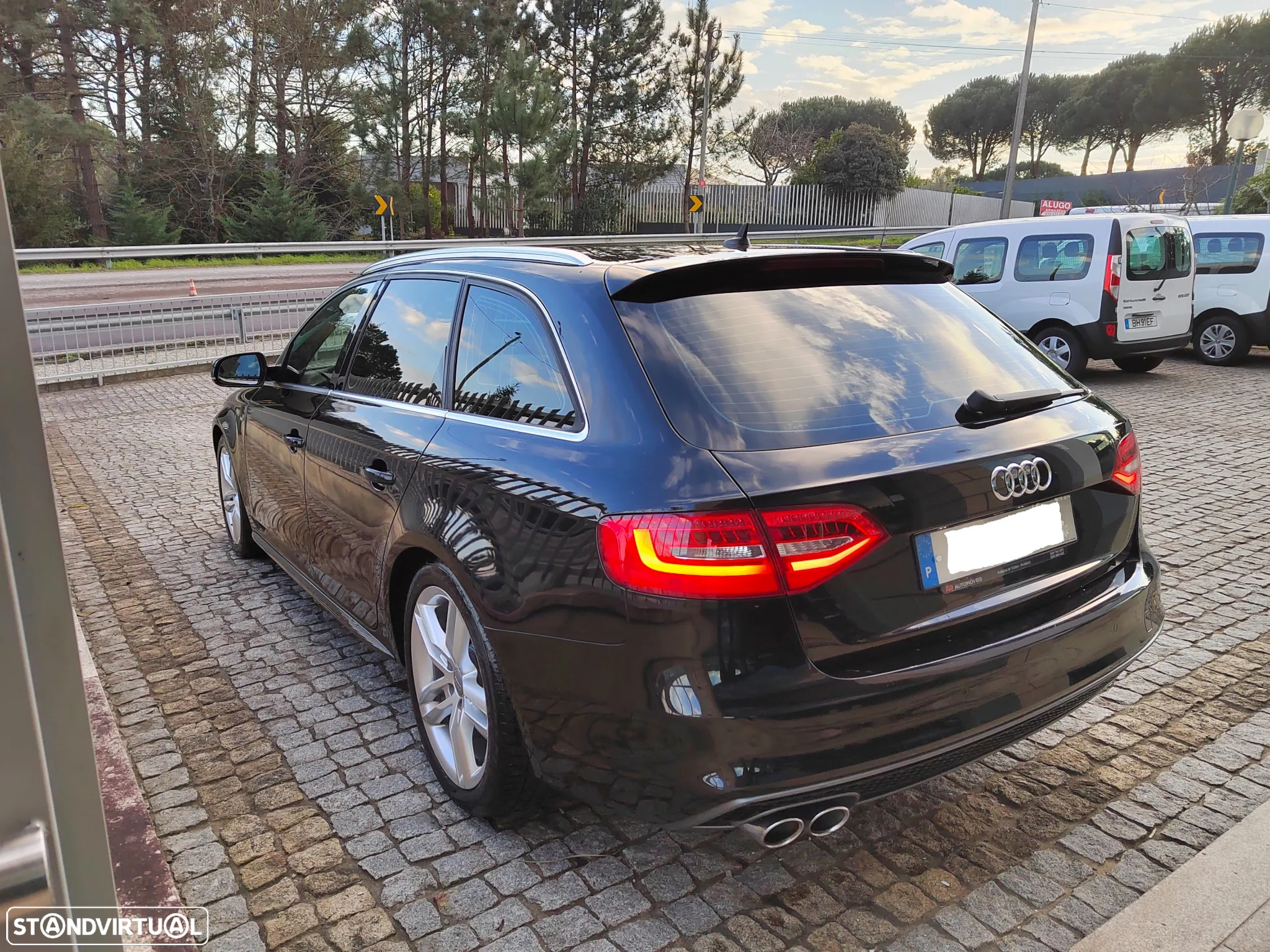 Audi A4 Avant 2.0 TDI S-line - 5