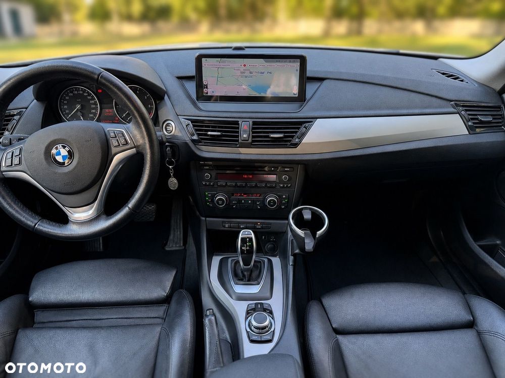 BMW X1 sDrive20i - 9