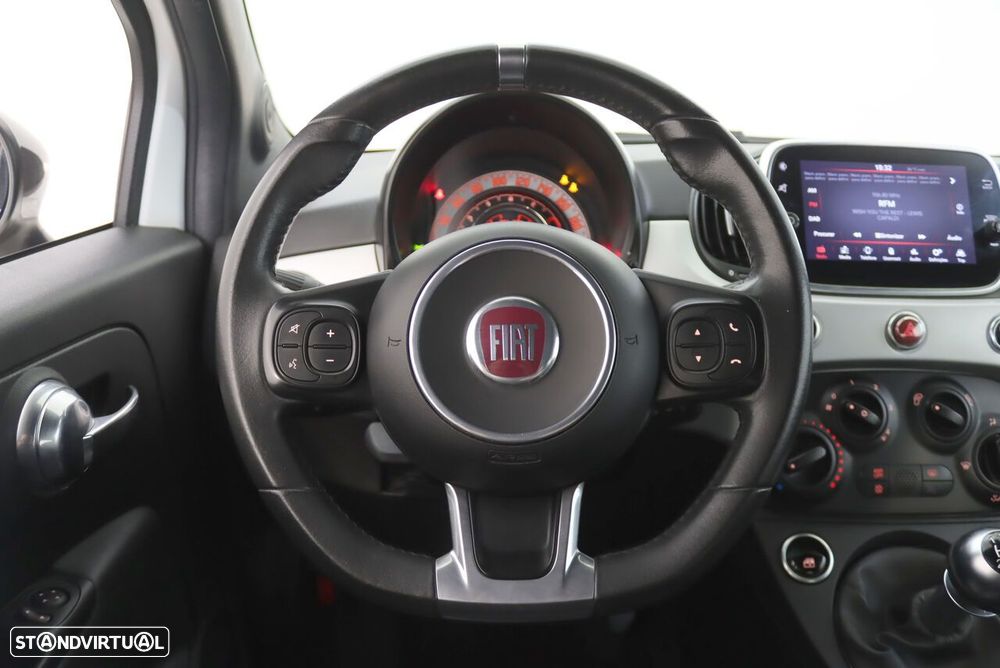 Fiat 500C 1.0 Hybrid Connect - 11