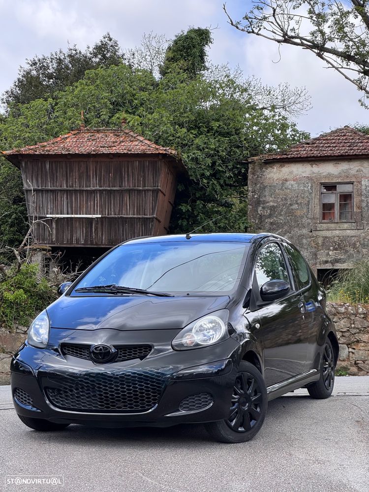 Toyota Aygo City - 1