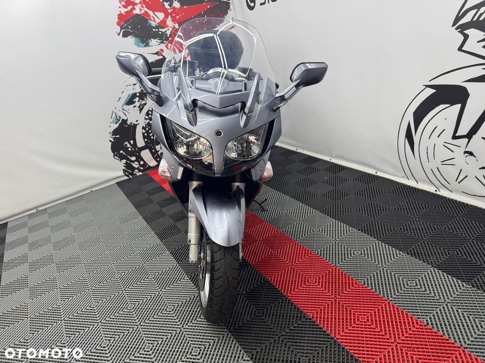 Yamaha FJR - 41