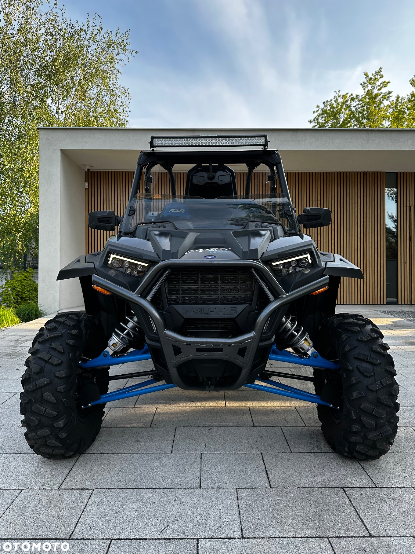 Polaris RZR