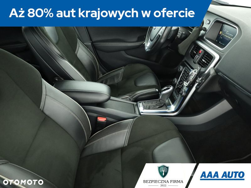 Volvo V40 - 10