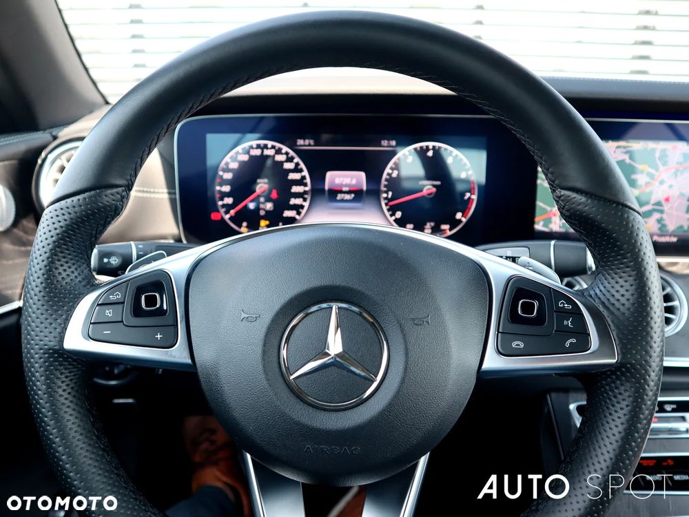 Mercedes-Benz Klasa E 400 4Matic 9G-TRONIC AMG Line - 20