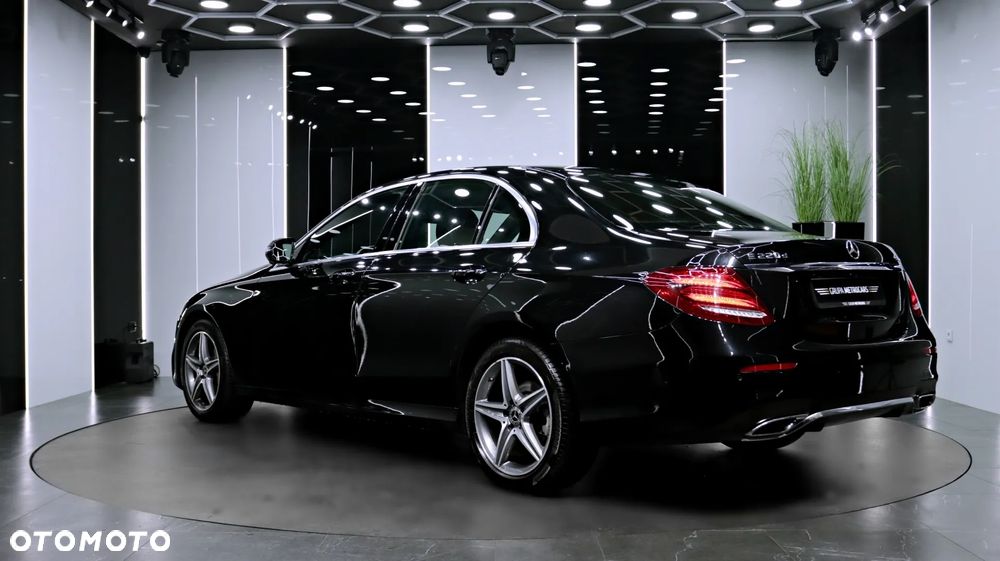 Mercedes-Benz Klasa E 220 d 4-Matic AMG - 6