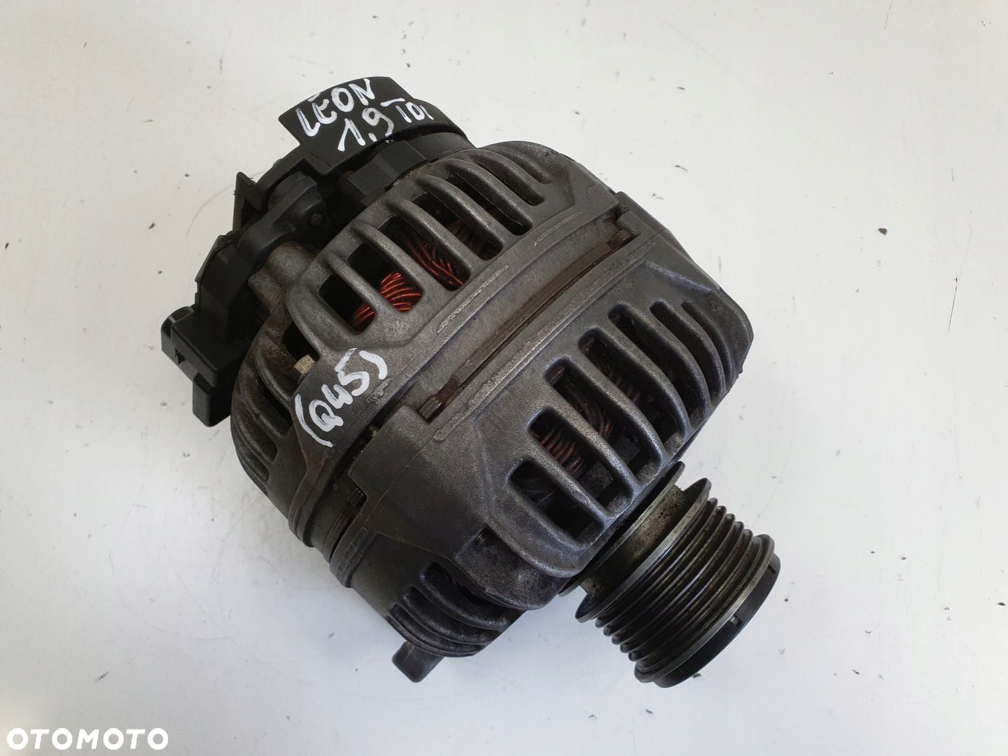Audi A3 8L Golf IV Seat Leon 1.9 TDI ALTERNATOR 028903028E 120A - 1