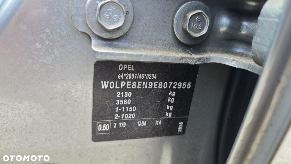 Opel Astra 2.0 CDTI Cosmo S&S - 32
