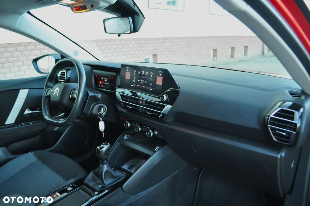 Citroën C4 PureTech e-THP 130 Exclusive - 27
