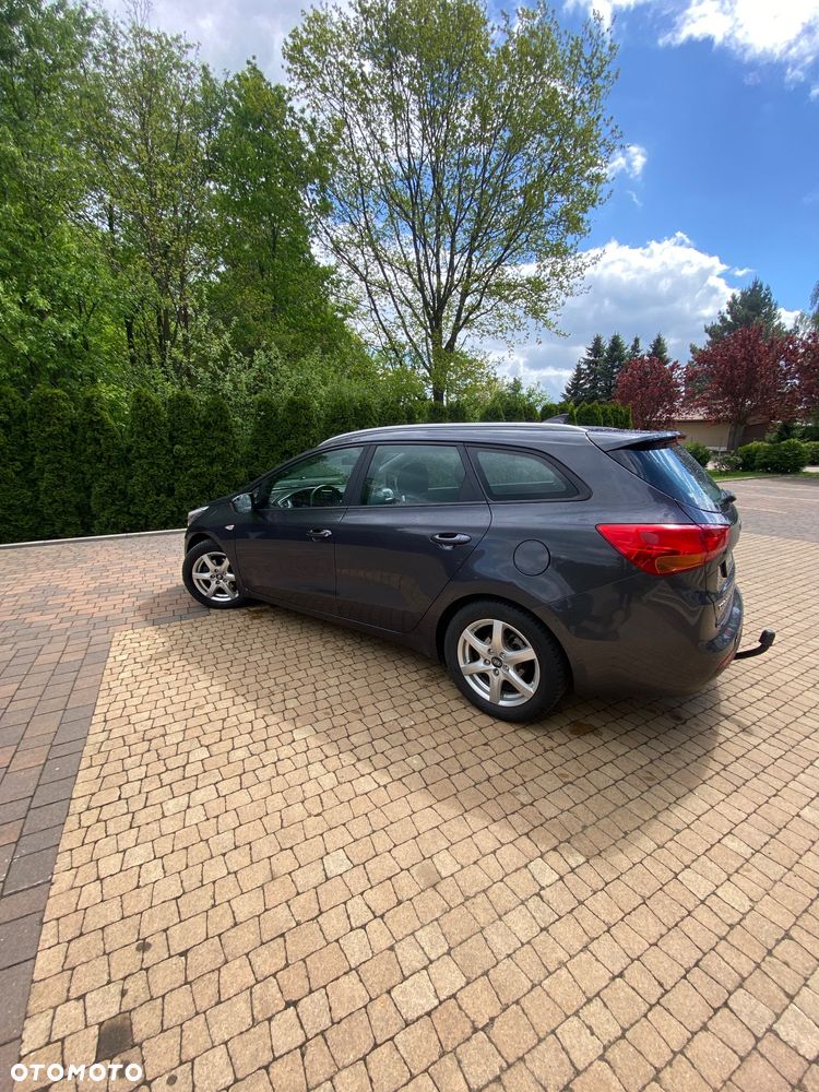 Kia Ceed 1.6 CRDi M - 12