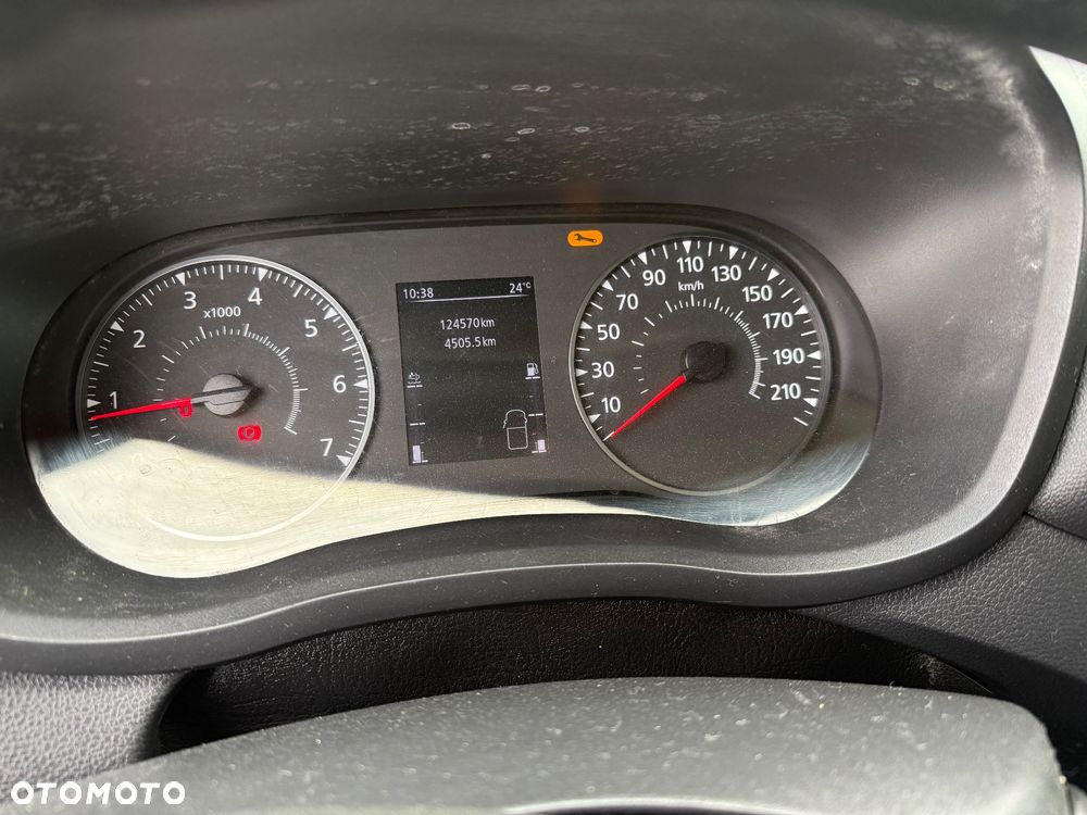 Renault MASTER 145 / WYWROTKA / NOWY MODEL / KLIMA / KUFER / Z FRANCJI / STAN BDB / / / - 28