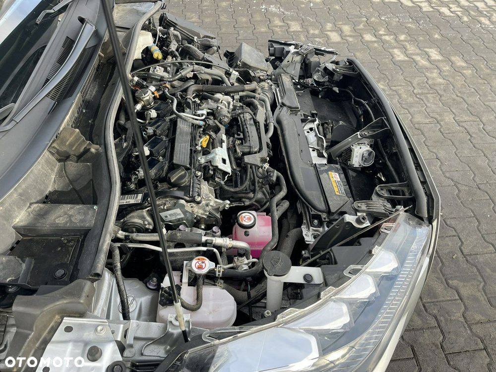 Toyota Corolla Cross 2.0 Hybrid Executive - 16