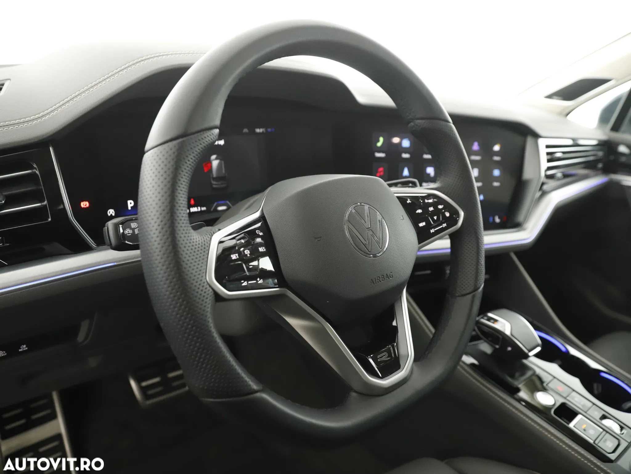 Volkswagen Touareg V6 TSI 4MOTION R-Line - 14