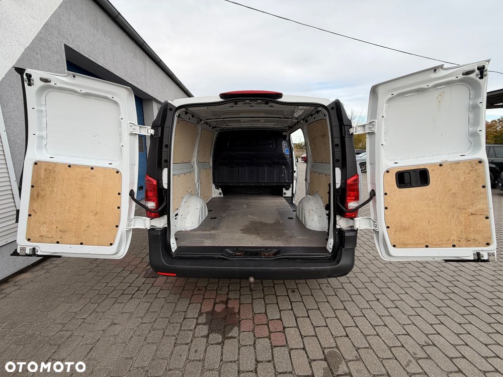 Mercedes-Benz Vito - 20