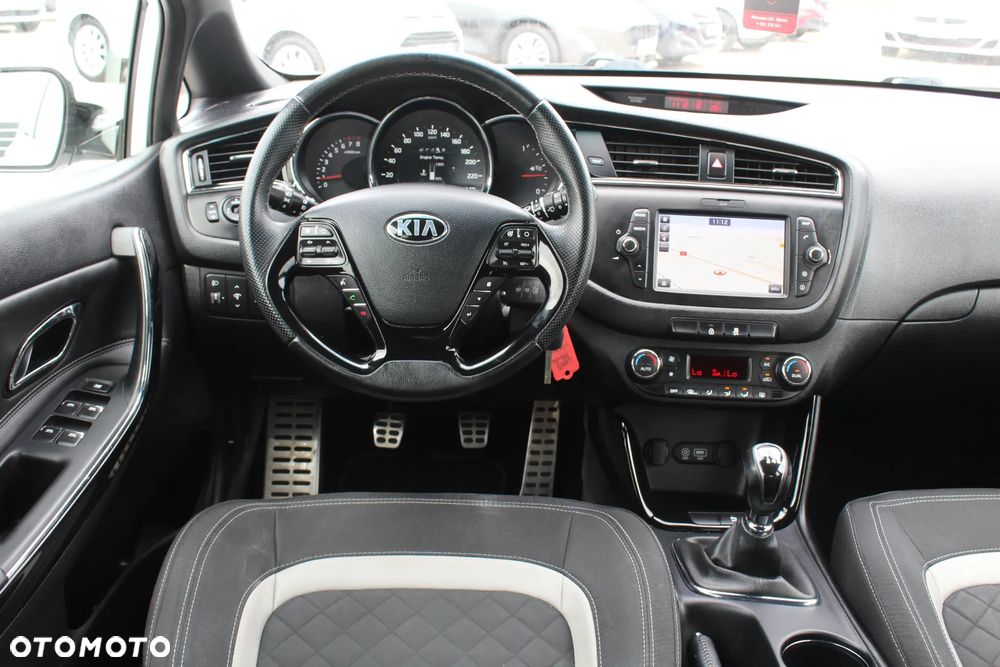 Kia Ceed 1.0 T-GDI ISG GT Line - 33